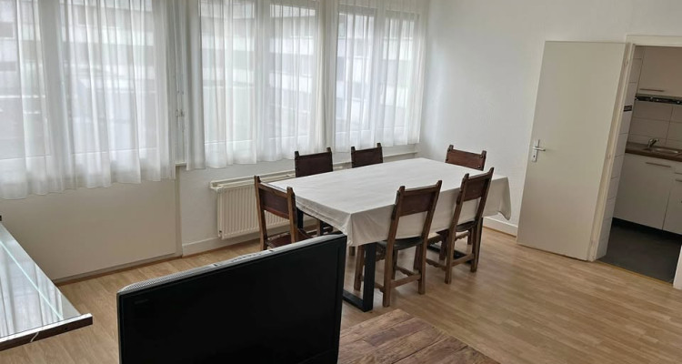 🏠 Spacieux 4 pièces meublé (81 m²) aux Pâquis ! image 6