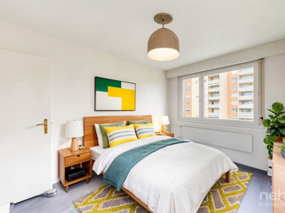 Renovierte 4.5-Zimmer-Wohnung mit unverbaubarer Aussicht image 8