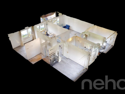 Renovierte 4.5-Zimmer-Wohnung mit unverbaubarer Aussicht image 12