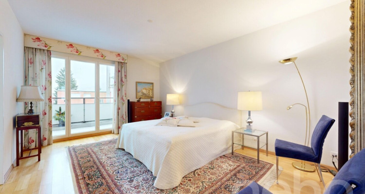 Sonniges Attika-Juwel: Direkter Liftzugang, Cheminée & Panoramasicht image 4