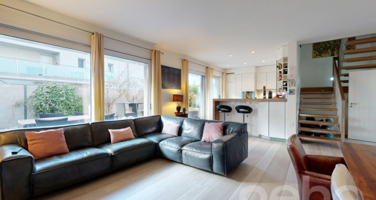 Villa triplex lumineuse aux finitions haut de gamme image 3