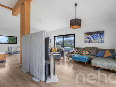 Maison d?architecte rénovée avec vaste terrain et fort potentiel image 3