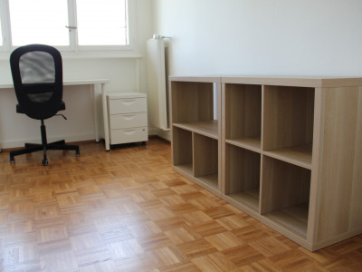 À louer: Chambre de 12m2 au 4ème Centre Gauche image 5