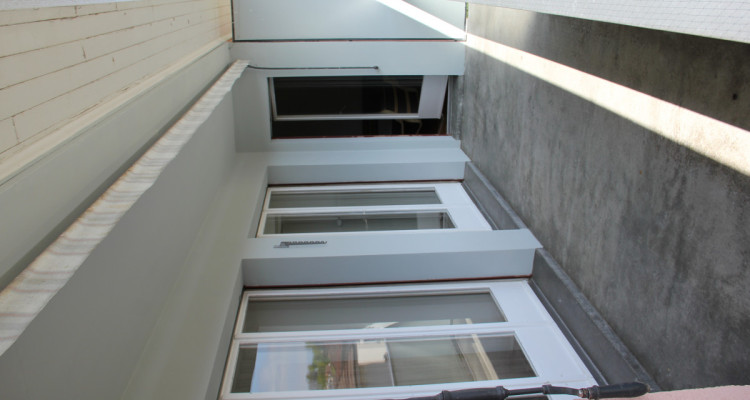 À louer: Chambre de 12m2 au 4ème Centre Gauche image 6