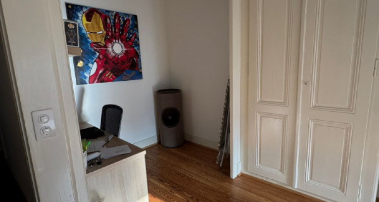 EXCLUSIVITÉ : Superbe 3 pièces à Plainpalais / Jonction ✨ image 5