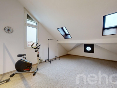 Grosszügiges Haus mit Garten, Doppelgarage und Tempo-30-Lage image 10