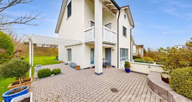 Grosszügiges Haus mit Garten, Doppelgarage und Tempo-30-Lage image 11