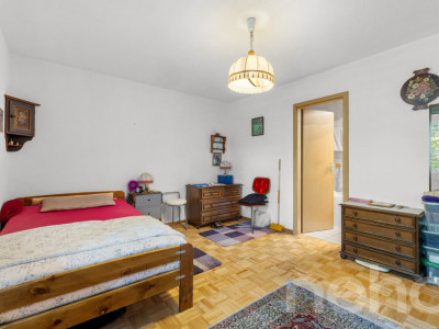 Viel Platz für die ganze Familie - Zweifamilienhaus in Zielebach image 9