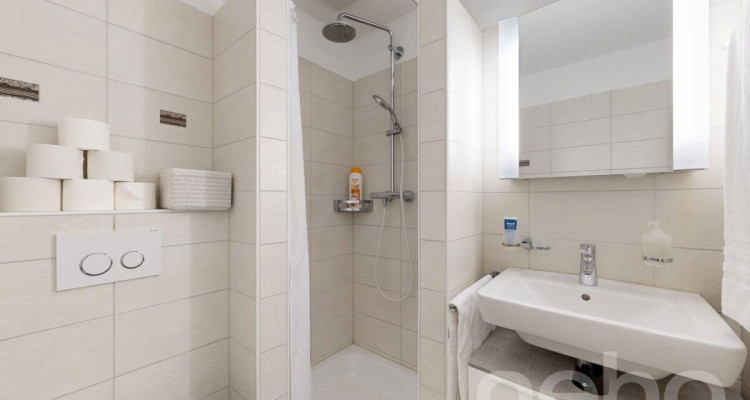 Moderne 4.5-Zimmer-Wohnung image 9