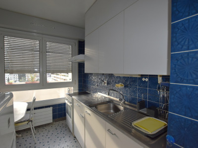 CONFORTABLE APPARTEMENT MEUBLE A THÔNEX image 5