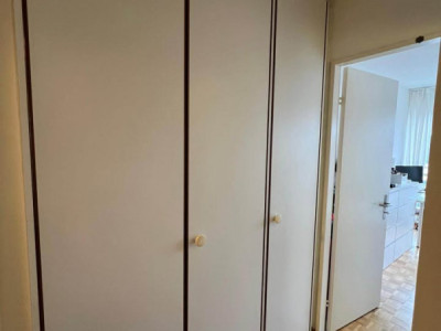 Appartement de 3 pièces au 6ème étage situé à Chatelaine 1219  image 8