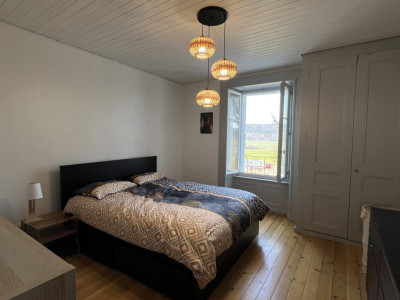 Un équilibre parfait : centralité, verdure et belle vue à Cernier » image 8