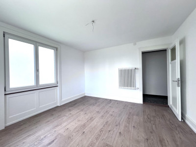 Charmant appartement ensoleillé en rez-de-jardin avec vue sur les Alpes. image 10