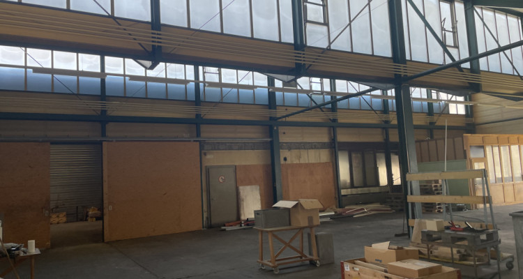 Halle métallique avec charpente métallique image 1