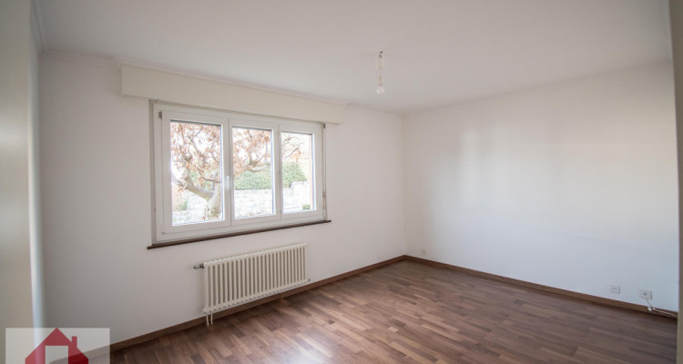 AU CŒUR DE LA TOUR, 4.5 pièces image 4