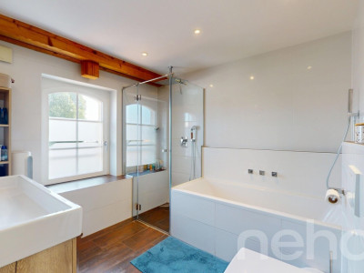 Un loft sous les toits! duplex mansardé au charme incomparable image 7