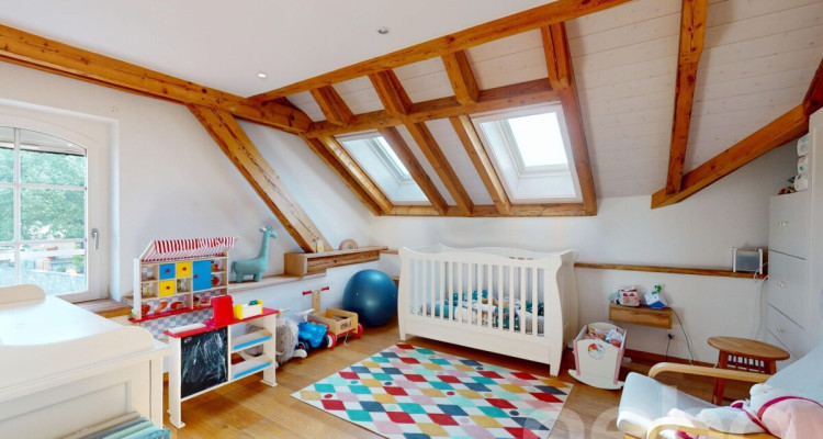 Un loft sous les toits! duplex mansardé au charme incomparable image 8