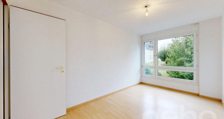 Lichtdurchflutete 4.5-Zimmer-Wohnung in Oberglatt image 8