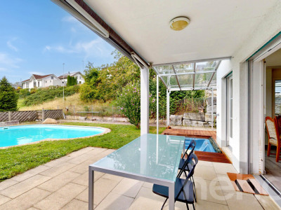 Wohnen am Hallwilersee: Eckreihenhaus mit Pool image 1