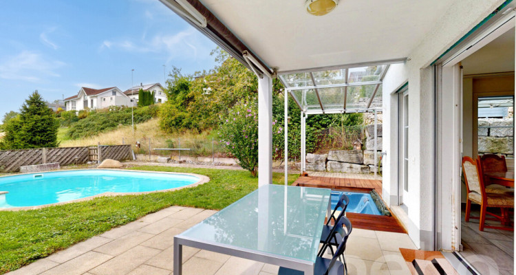 Wohnen am Hallwilersee: Eckreihenhaus mit Pool image 1