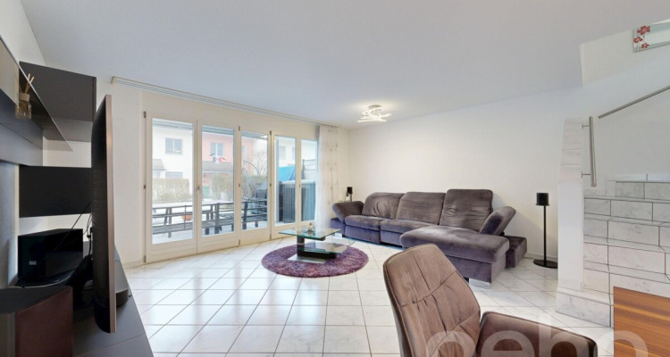 Grosszügiges 5.5-Zimmerhaus mit Licht, Raum und PV-Anlage image 3