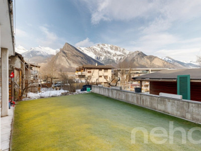 Charmant 3.5 pièces avec grand jardin au centre de Riddes image 3