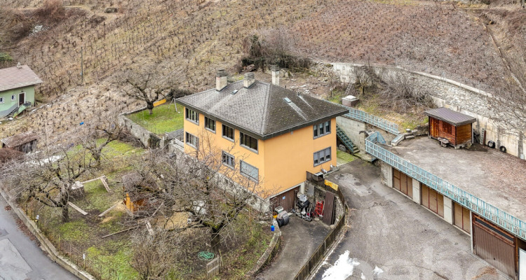 Opportunité rare : maison avec deux appartements image 1
