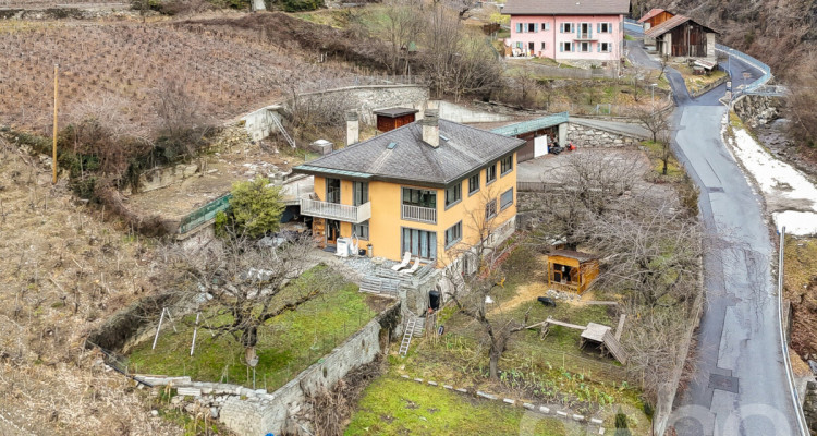 Opportunité rare : maison avec deux appartements image 2
