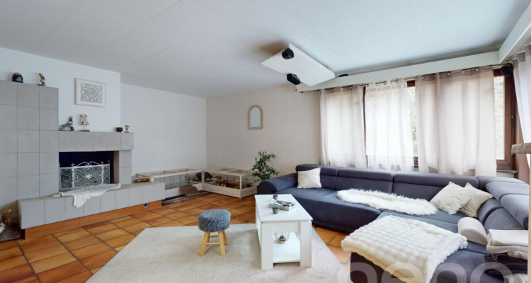 Opportunité rare : maison avec deux appartements image 7