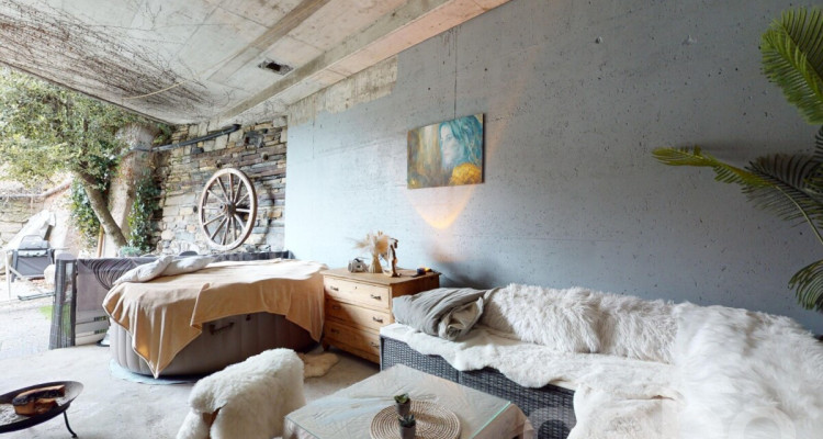 Opportunité rare : maison avec deux appartements image 9