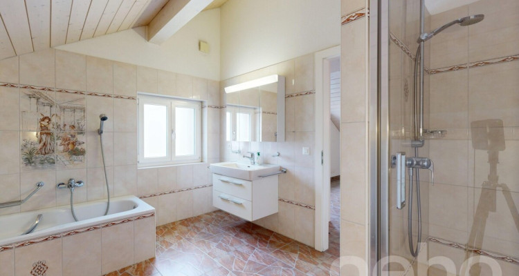 Spacieux duplex rénové de 160 m² au c?ur du village de Riddes image 7