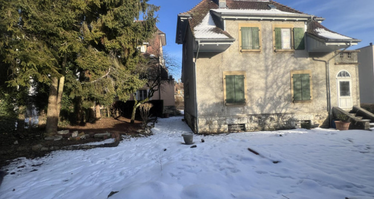 Maison de charme à rénover ? Un projet unique pour créer votre futur foyer image 3