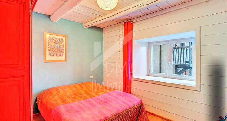 Maison familiale, spacieuse et lumineuse, grand jardin arboré image 7