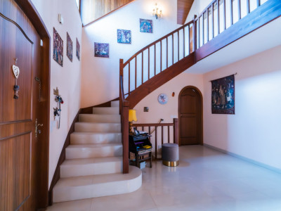 Maison familiale de 7.5 pièces avec jardin d’exception image 3