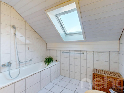 Familienhaus mit Garten, Sonne und Platz für Wohnen und Arbeiten image 9