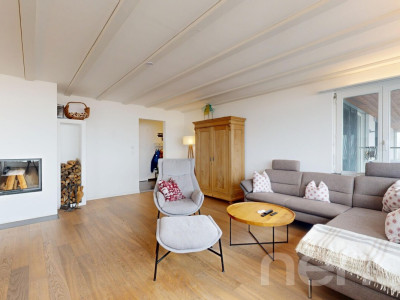 Exklusive 5.5-Zimmer-Wohnung an erhöhter Lage mit Weitsicht image 2