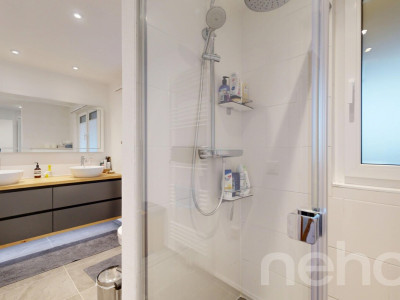 Exklusive 5.5-Zimmer-Wohnung an erhöhter Lage mit Weitsicht image 9