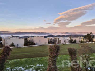 Exklusive 5.5-Zimmer-Wohnung an erhöhter Lage mit Weitsicht image 11