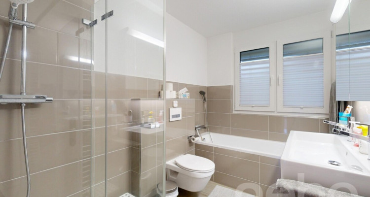 Exklusive 5.5-Zimmer-Wohnung an erhöhter Lage mit Weitsicht image 8