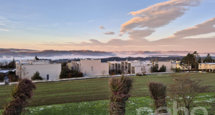 Exklusive 5.5-Zimmer-Wohnung an erhöhter Lage mit Weitsicht image 11