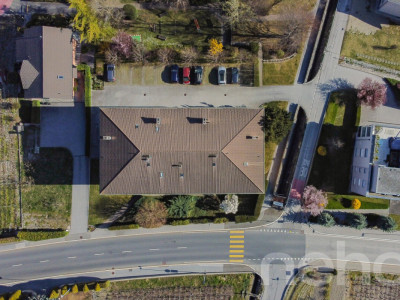 Charmant duplex familial en attique avec vue dégagée sur les montagnes image 1