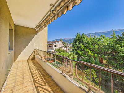 Appartement lumineux de 3.5 pièces au coeur de Vétroz image 8