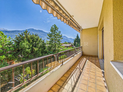 Appartement lumineux de 3.5 pièces au coeur de Vétroz image 9