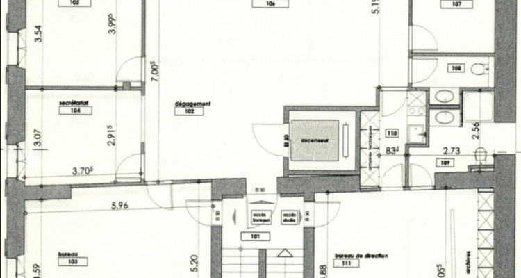 GENEVE - BUREAUX A LOUER DANS UN IMMEUBLE DE CARACTERE image 14