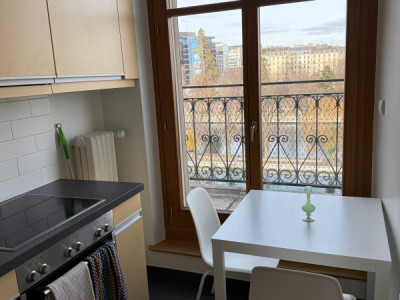 Très joli 2 pièces Hypercentre de Genève image 4