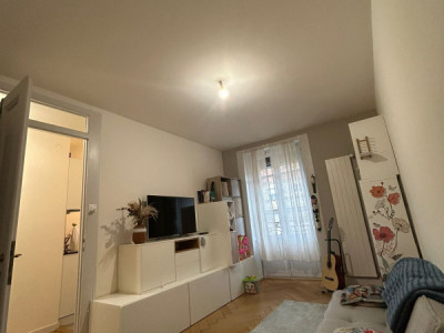 ✨ EXCLUSIVITÉ : Charmant 2 pièces à Plainpalais ! ✨ image 1