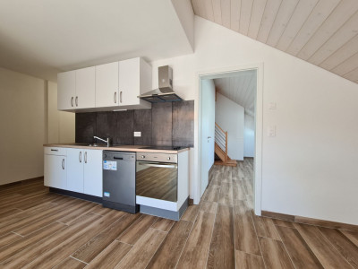 Appartement en attique de 2.5 pièces neuf ! image 2