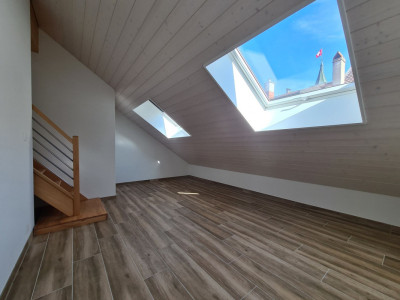 Appartement en attique de 2.5 pièces neuf ! image 4