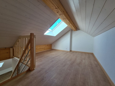 Appartement en attique de 2.5 pièces neuf ! image 5