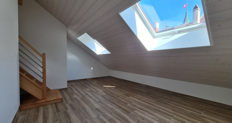 Appartement en attique de 2.5 pièces neuf ! image 4